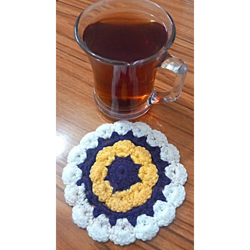 Bardak altlığı El yapımı örgü - Çap 10 cm-sarı-siyah-beyaz (4 lü paket) Bardak altlığı El yapımı örgü - Çap 10 cm-sarı-siyah-beyaz (4 lü paket)
