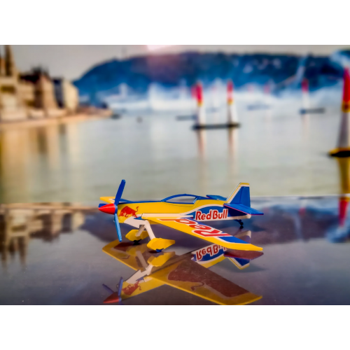 Hava Yarışı uçağı kit kartı (MXS-R Red Bull) Hava Yarışı uçağı kit kartı (MXS-R Red Bull)